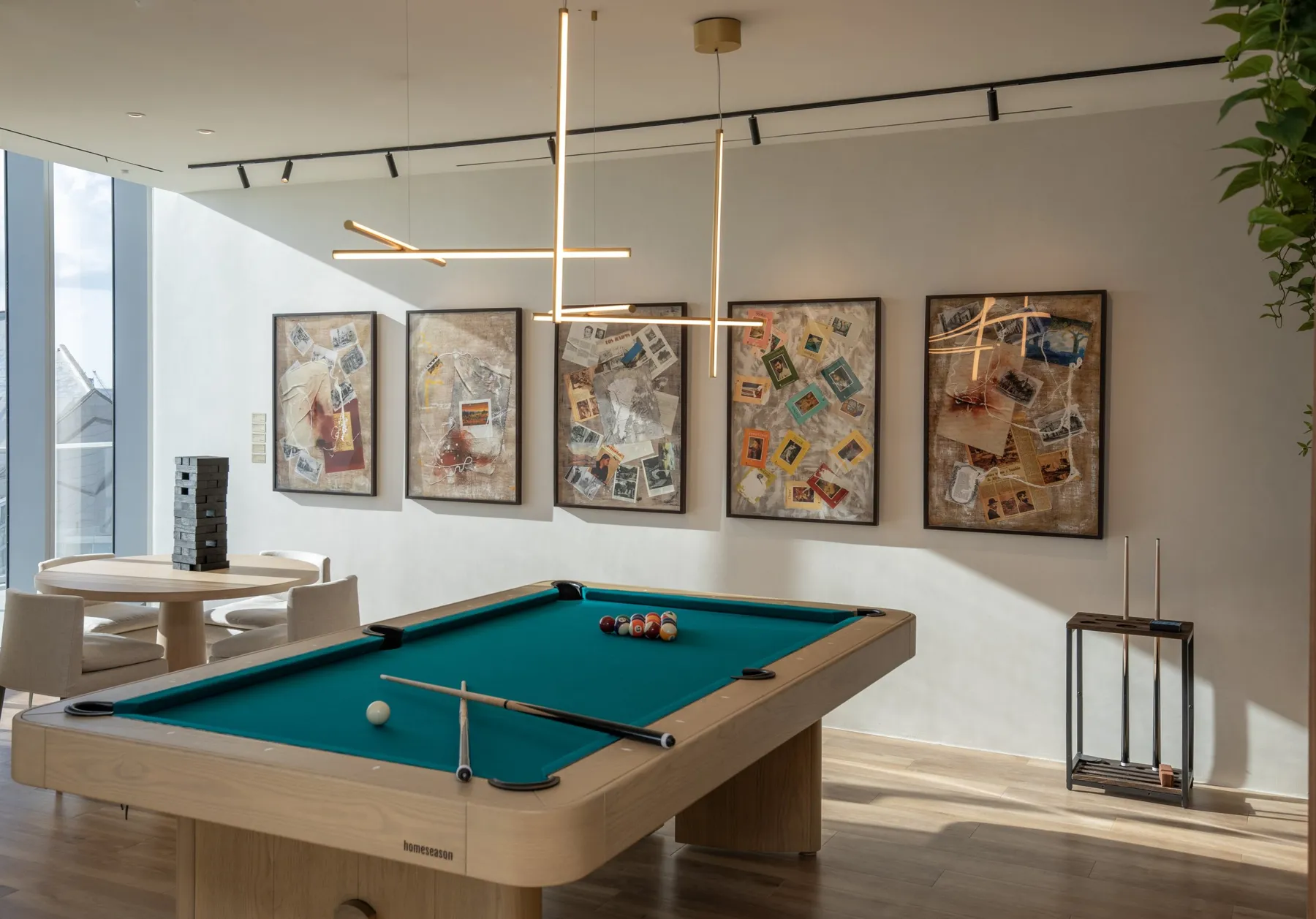 Casa Bella game room